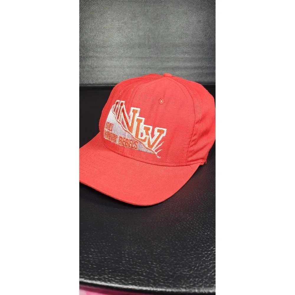 Vintage UNLV SPORTS SCRIPT SNAPBACK HAT UNLV 